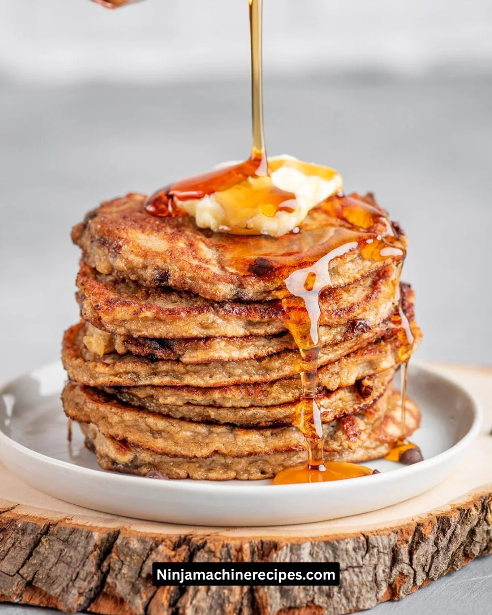 Almond Flour Banana Pancakes