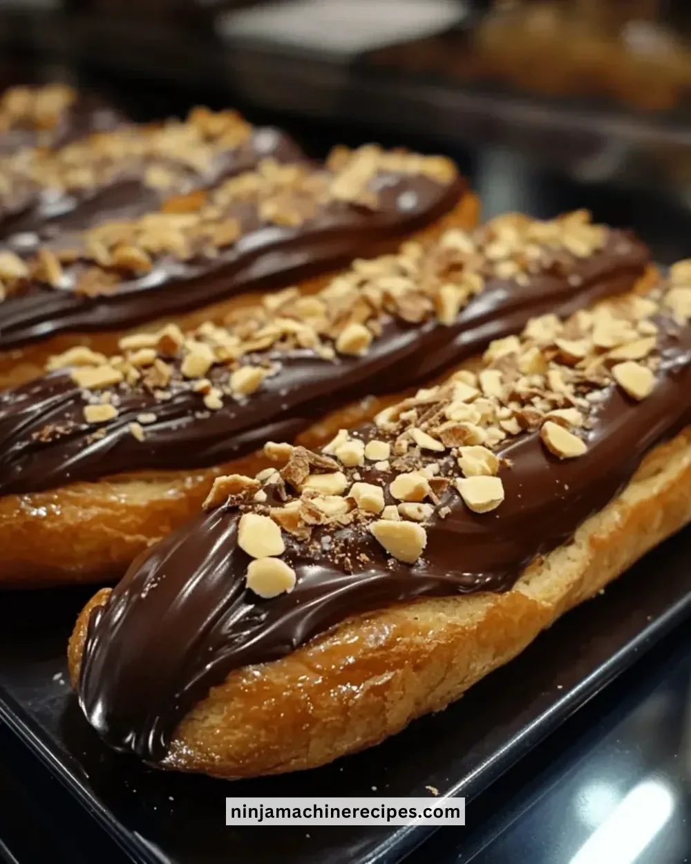 Delicious chocolate éclairs topped with rich chocolate glaze