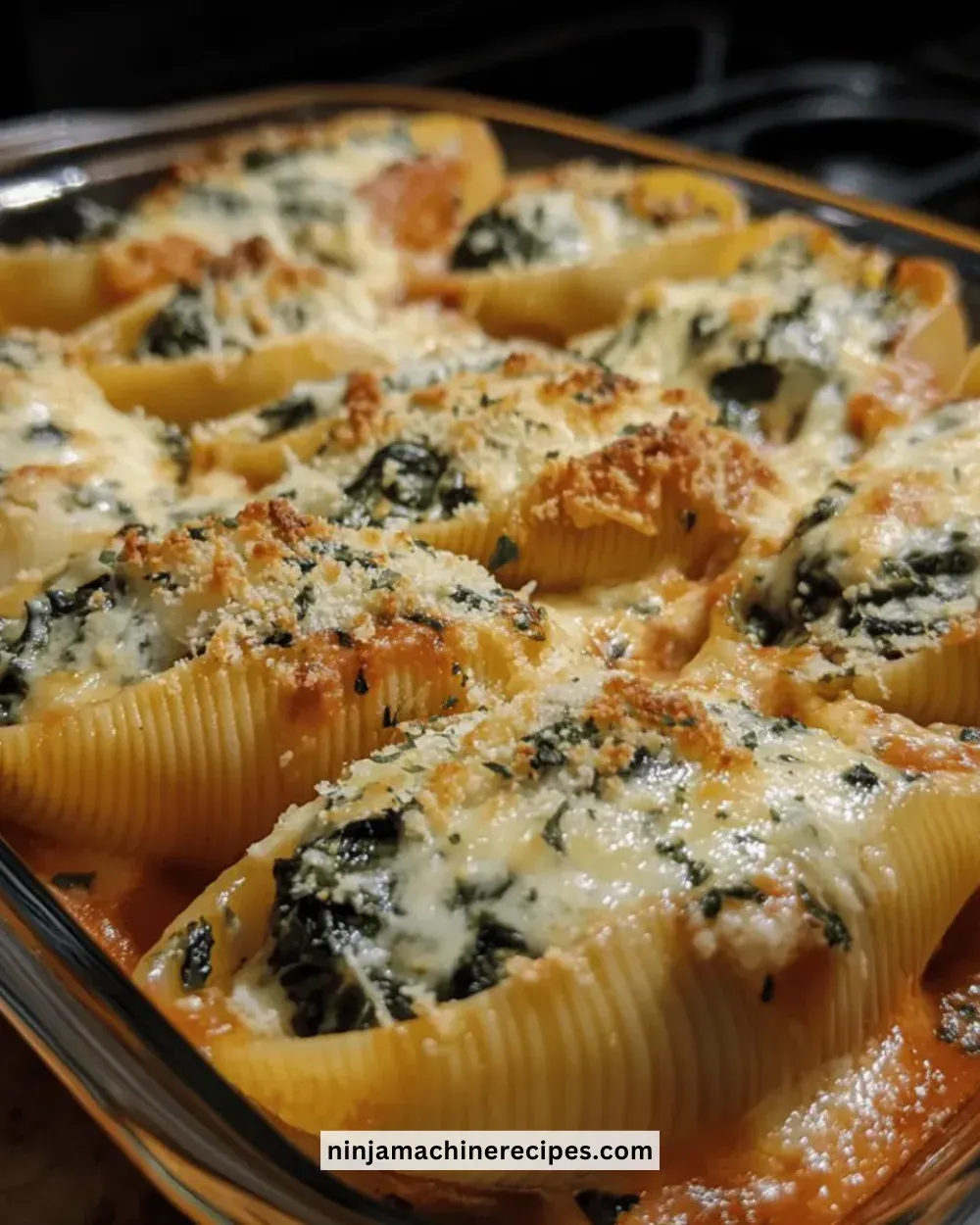 The Best Creamy Spinach & Ricotta Stuffed Shells