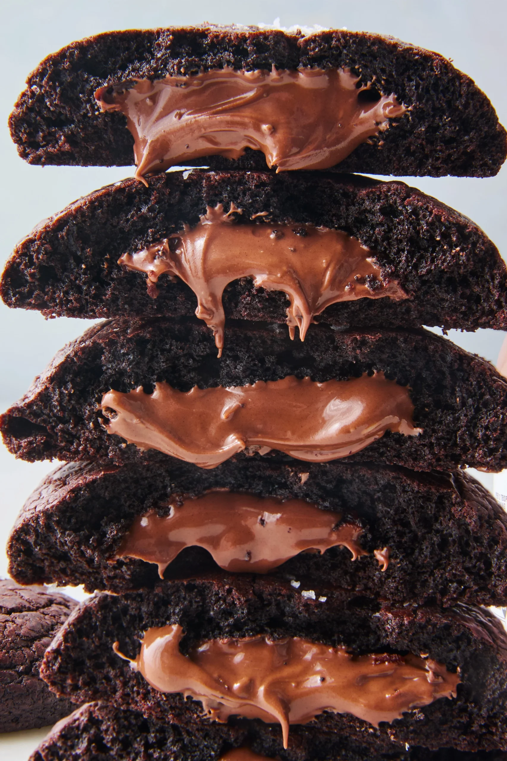 Delicious Nutella-Stuffed Cookies with gooey chocolate hazelnut filling
