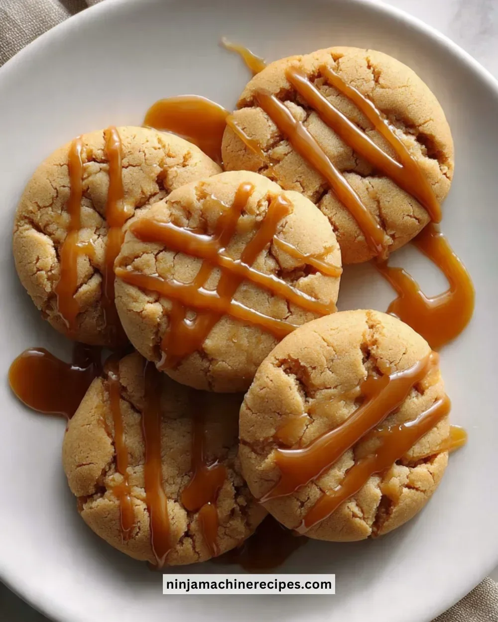 Delicious Spicy Caramel Cookies with a hint of heat and rich caramel flavor