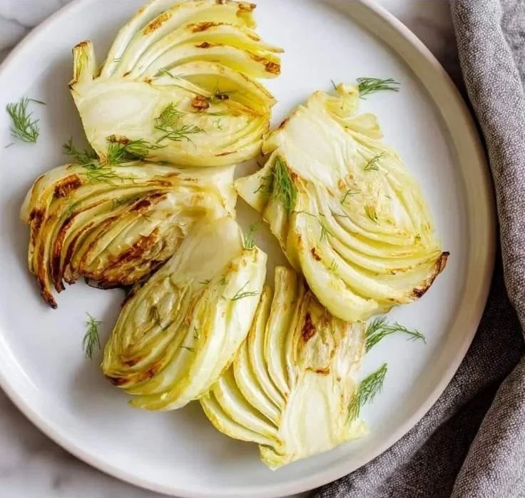 Deliciously roasted air fryer fennel with herbs and spices